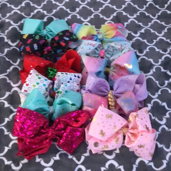 jojo siwa lot! - Picture 4 of 5